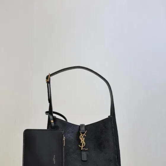 YSL Le 5 7 Hobo Black Hobo