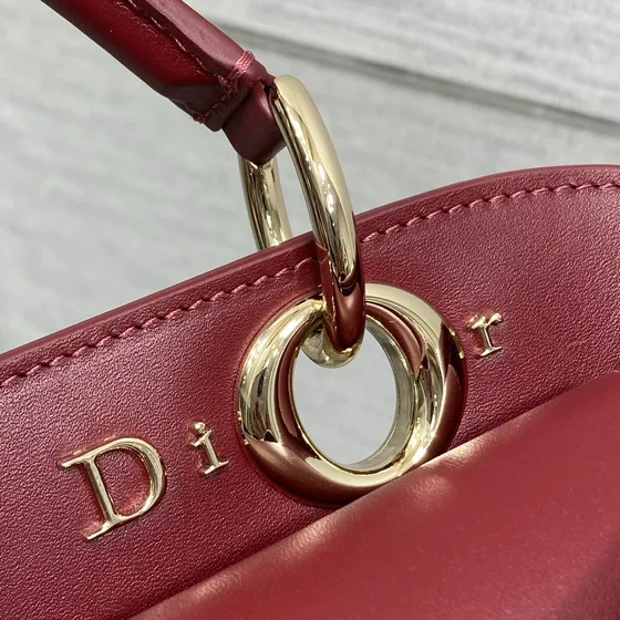 Dior Le Trente Borgoña Asa superior