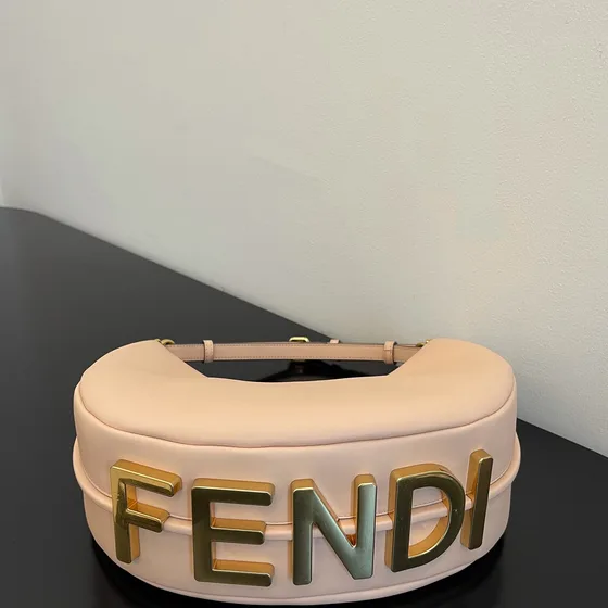 Fendi Fendigraphy Small Light Rosa Hobo