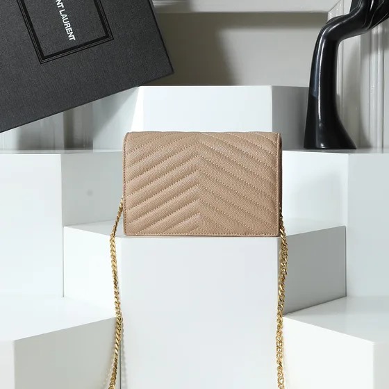 YSL Cassandre Matelassé Envelope Chain Brieftasche Beige Woc