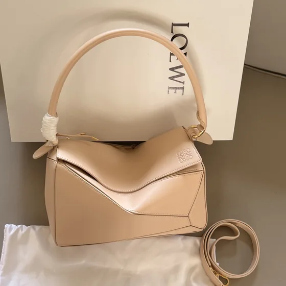 Loewe Puzzle Edge Bag Beige Henkel