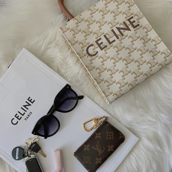 Celine Triomphe Mini Vertical Cabas Белый 17cm Сумка-шоппер