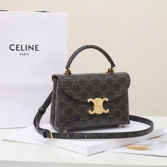 Celine Triomphe Box Bag Dark Nâu Top Handle