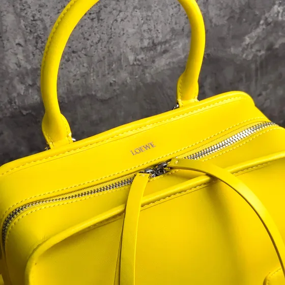 Loewe Amazona 16 Square Amarelo 16*12*6.5 Alça superior