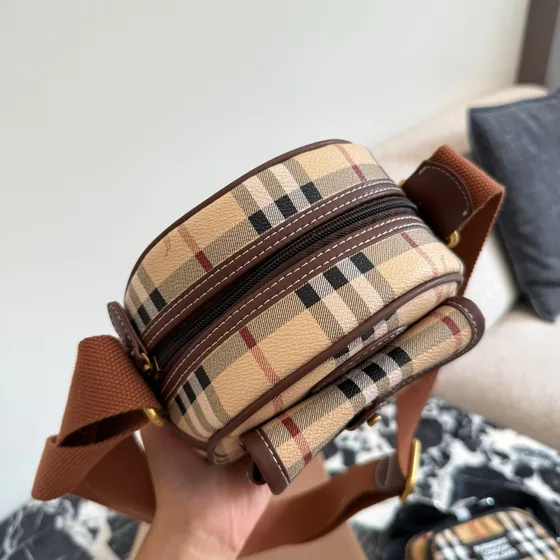 Burberry Vintage Check Mini Saddle Crossbody tas Beige/Bruin Crossbody