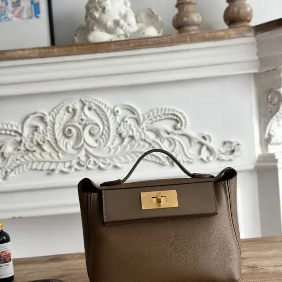 Hermes Kelly 2424 Etoupe Top Handle