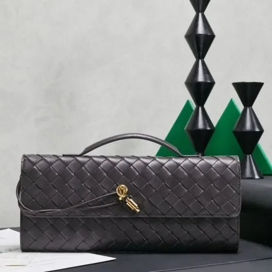 Bottega Veneta Long Clutch Andiamo With Handle Dark Grey Clutch