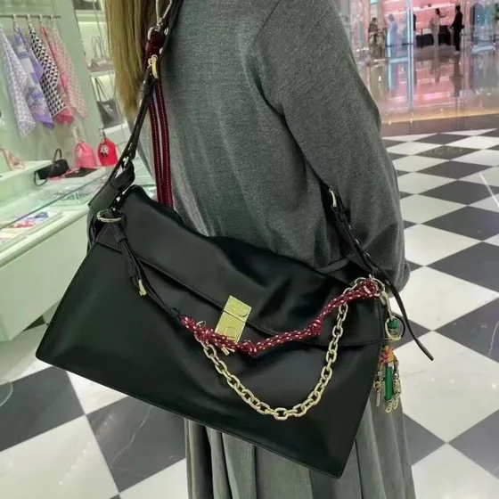 Prada Large Soft Sound Skuldertaske With Charms Sort Skuldertaske