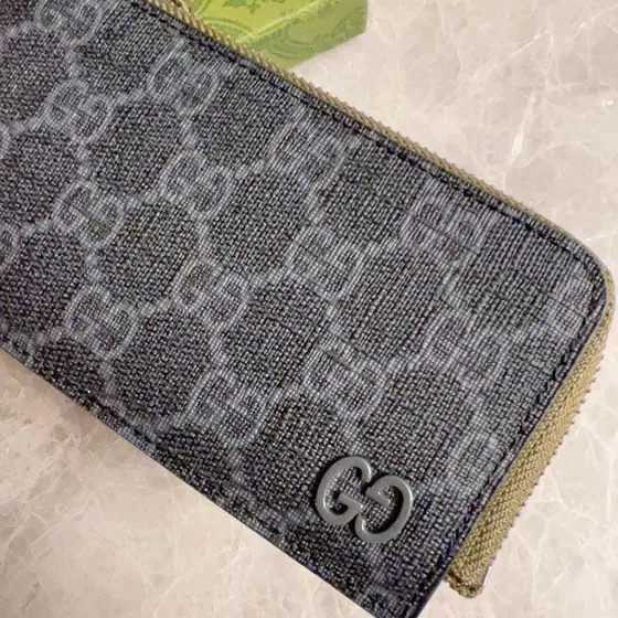 Gucci Gg Zip Card Case Dark Grey Grey Card Holder
