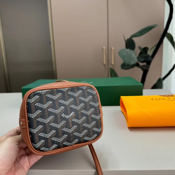 Goyard Petit Flot Spandtasketur Sort/Tan Crossbody