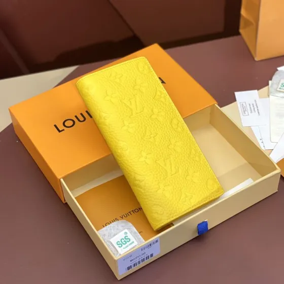 Louis Vuitton M69038 Yellow Taurillon Monogram 10 x 19 x 2 cm everyday