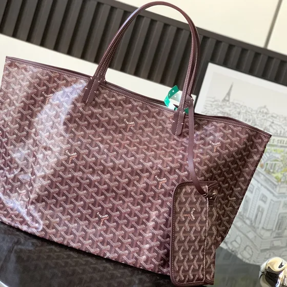 Goyard Saint Louis สีเบอร์กันดี Tote Bag