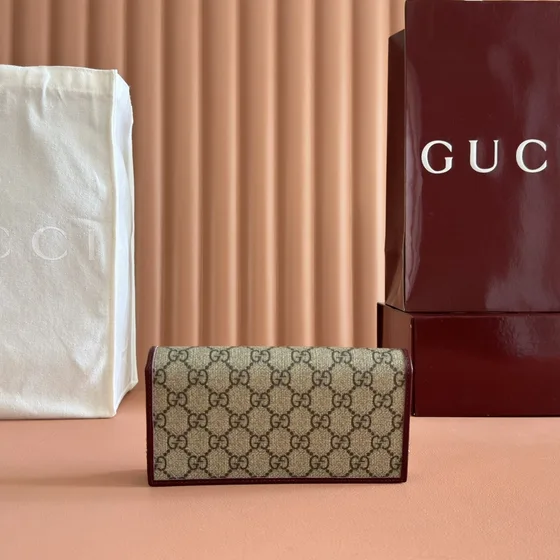 Gucci Gucci Horsebit 1955 Chain Carteira Bege/Bordô Woc