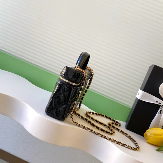 Chanel Vanity Case Bag Noir Vanity