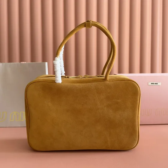 Miu Miu Süet Üst sap Bag Mustard Sarı Üst sap