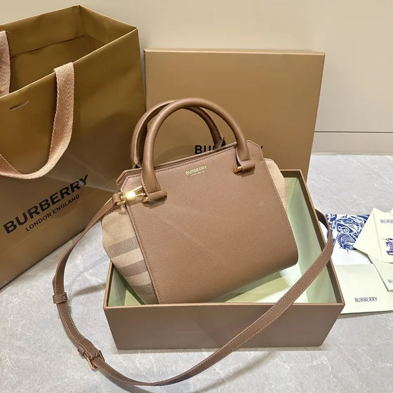 Burberry Hackberry Tote Light Marrom Bolsa tote