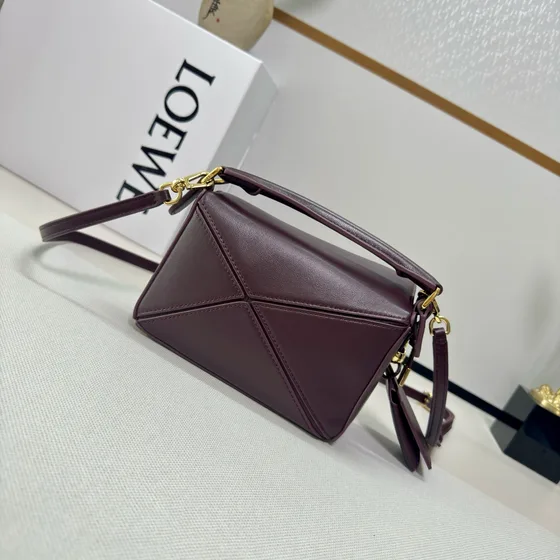 Loewe Puzzle Bag Mini Merah marun Crossbody