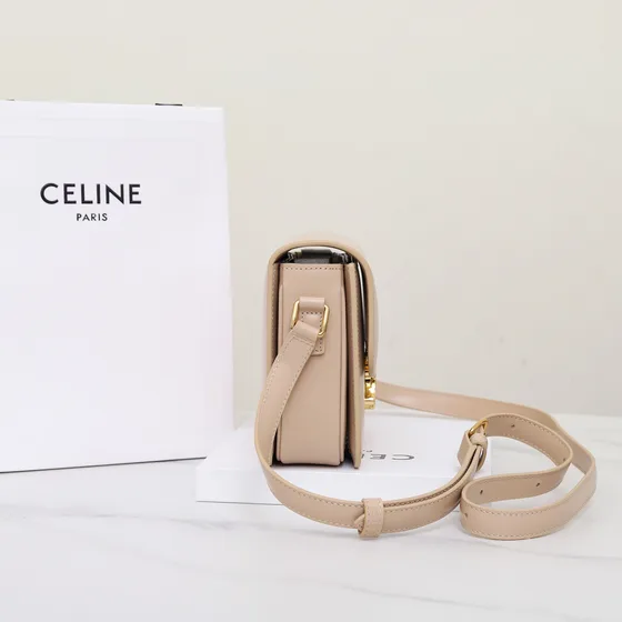 Celine Triomphe Beige Flaptasketur,Crossbody