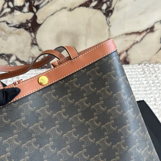 Celine Triomphe Cabas Brun/Tan Shoppertasketur