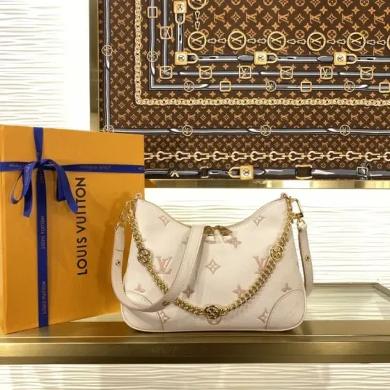Louis Vuitton Loop Beige Skuldertaske
