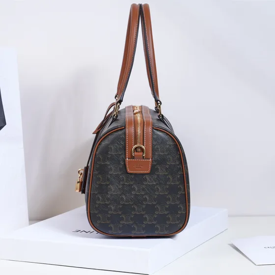 Celine Triomphe Boston Bag Marrón Asa superior