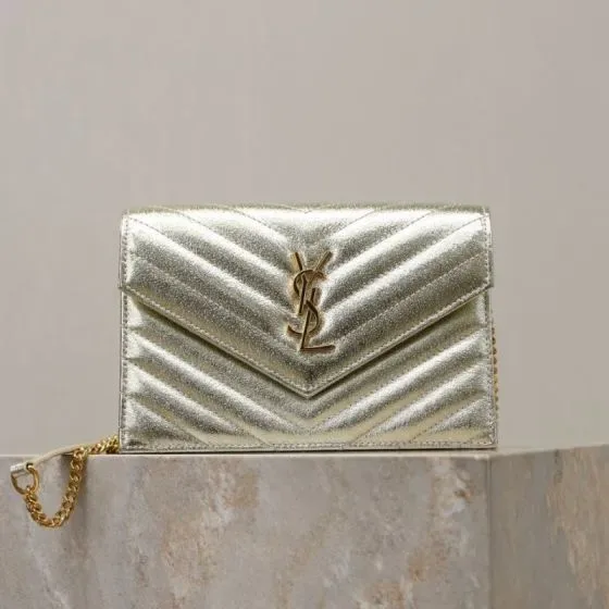 YSL Cassandre Envelope Chain Wallet Vàng gold Woc