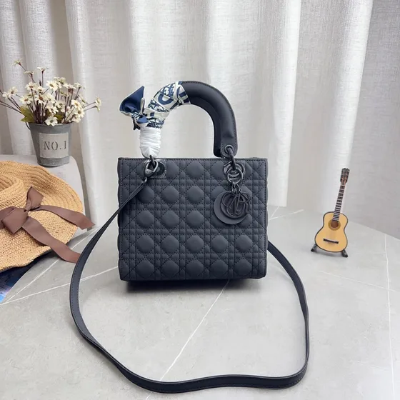 Dior Lady Dior Gray Tophåndtag