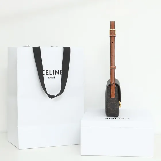 Celine Triomphe Marron Sac épaule