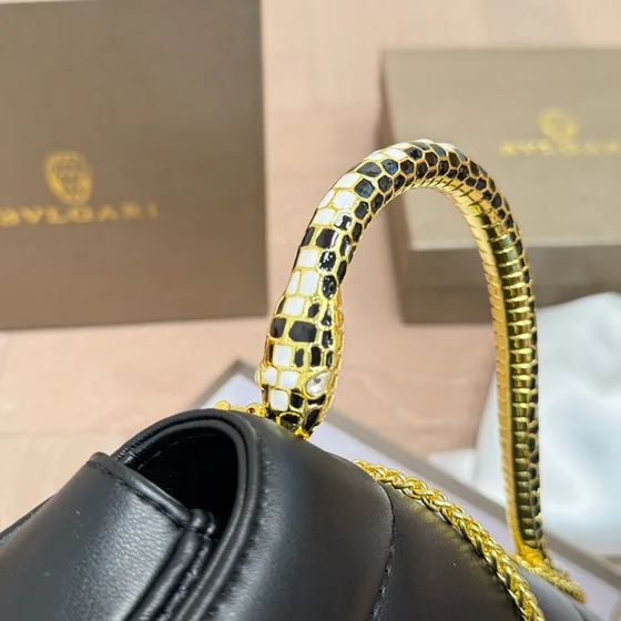 Bvlgari Serpenti Heart Bag Hitam Top Handle