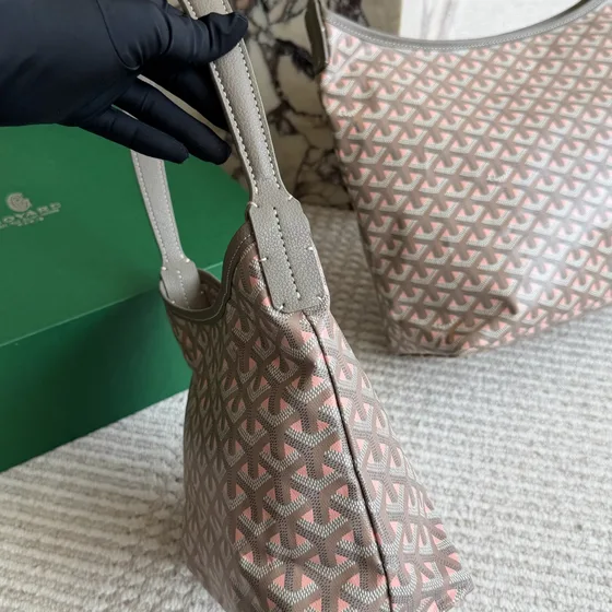 Goyard Boheme Hobo Gris Rose Hobo