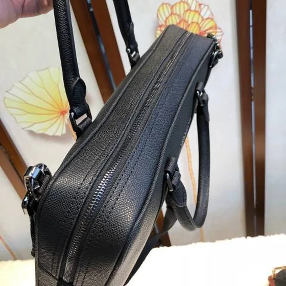 Burberry Aktväska Svart 37x26x7cm business