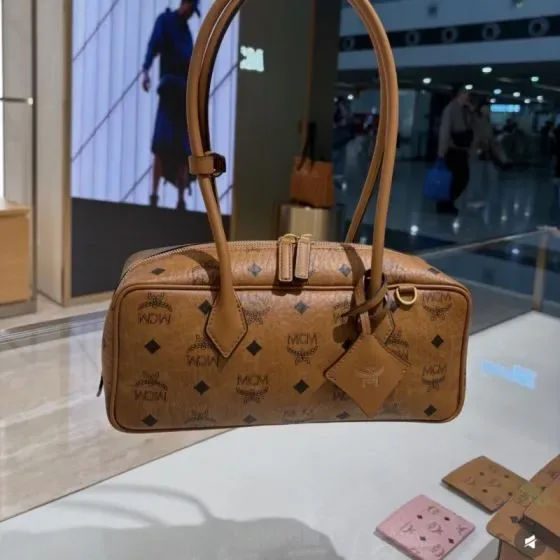 MCM Aren Boston Bag Cognac Shoulder Bag