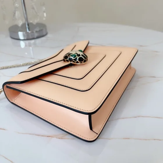 Bvlgari Serpenti Forever Bolso cruzado Light Rosa Crossbody
