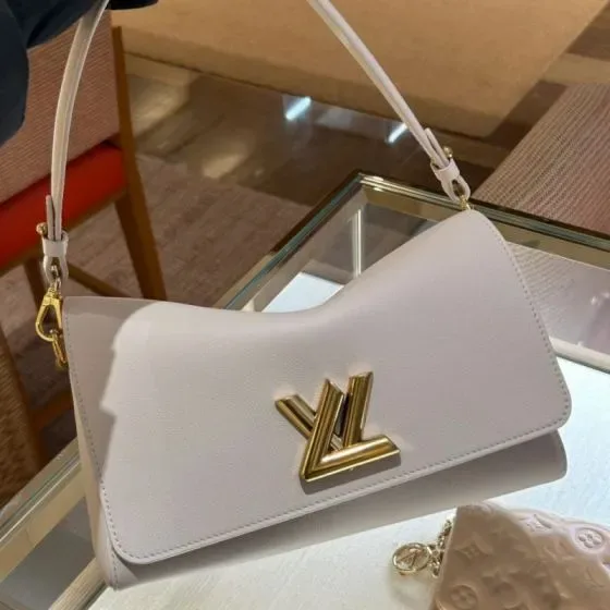 Louis Vuitton Pochette Louise White Shoulder Bag