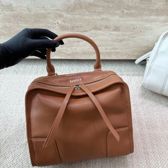 Loewe Amazona White Top Handle