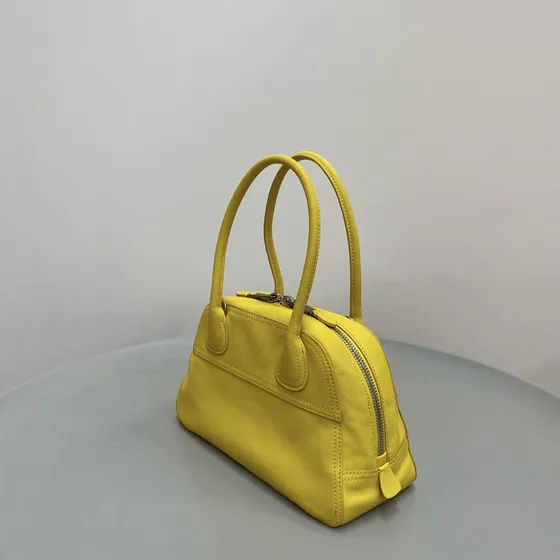 Miu Miu Läder Top-Handle Bag Gul Topphandtag