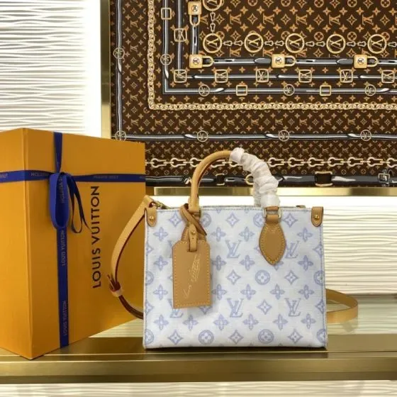 Louis Vuitton Onthego White Tote Bag