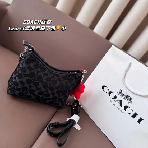 Coach Laurel Negro Hobo