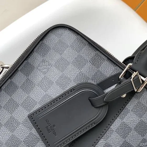 Louis Vuitton N40485 Damier Graphite 39 5 x 29 x 9 cm business