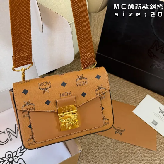 MCM Envelope Crossbody Bag Cognac 20×14cm Crossbody