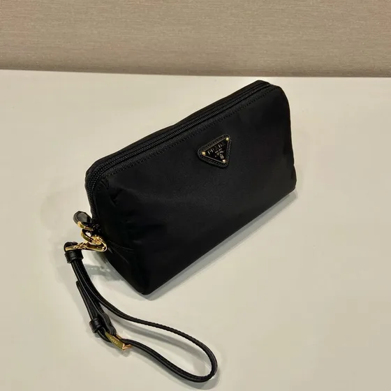 Prada Nylon Crossbody Etui Sort Crossbody