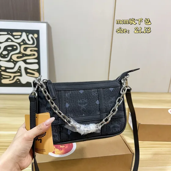 MCM Aren Visetos Chain Pouch Pink Crossbody