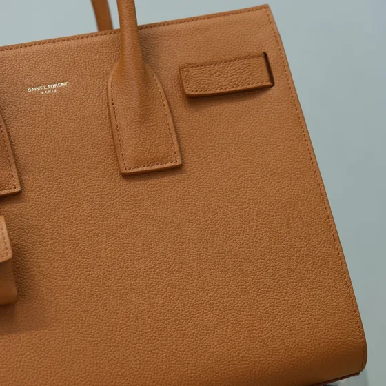 YSL Sac De Jour Caramel Marrom Alça superior