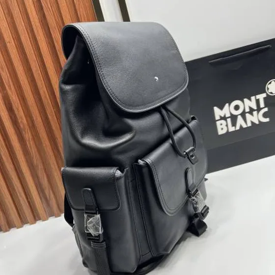 Montblanc 7082 Hitam kulit 30x42x15cm everyday backpack