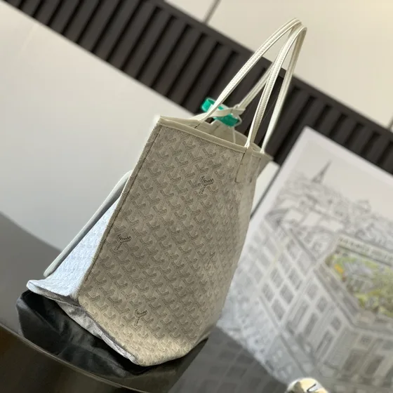 Goyard Saint Louis White Tote Bag