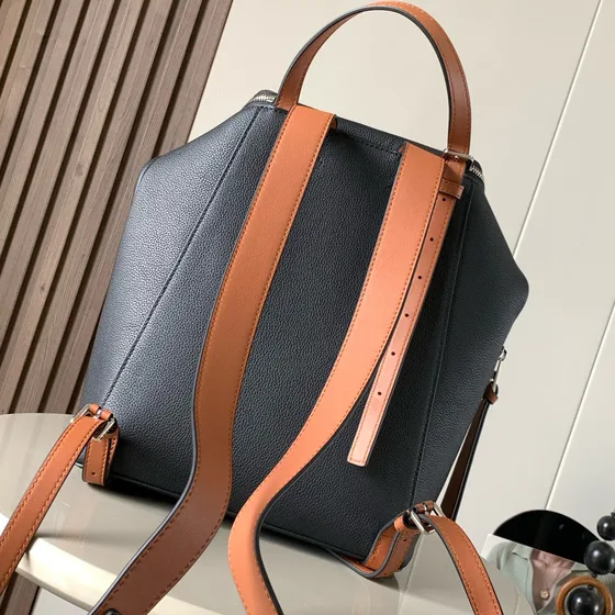 Loewe Goya Small Backpack Dark رمادي/Tan Backpack