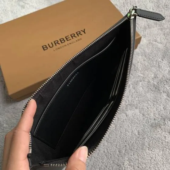 Burberry Dark Mavi check 30 x 20 casual