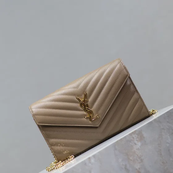 YSL Cassandre Envelope Chain Tegnebog Dark Beige Woc