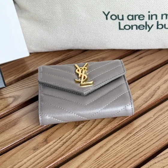 YSL Cassandre Matelassé Flap Card Holder Cinza Card Holder