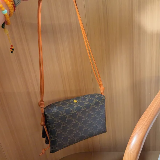 Celine Triomphe Парусина Мешочек Bag With Strap Tan Сумка на плечо